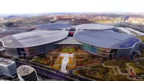 2026夏季独家：欧文与弗拉格并肩训练，化学反应即将引爆